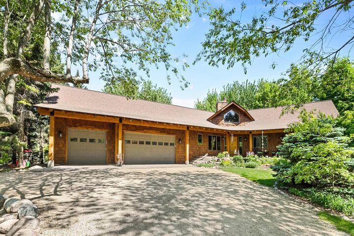 Property Photo:  7135 Camp 3 Road NE  MN 55025 