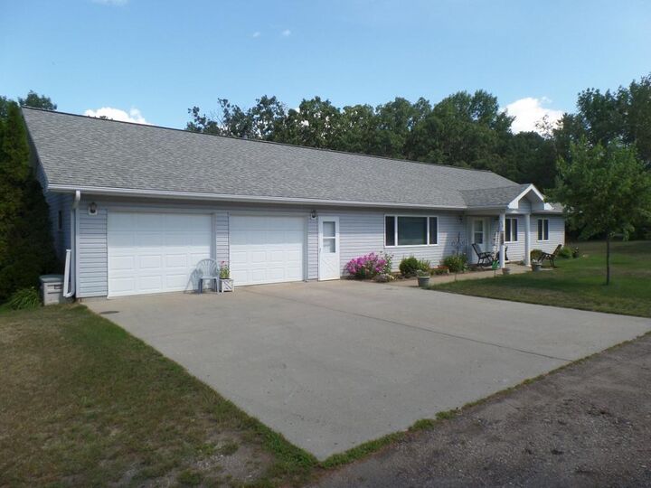 Property Photo: 45161 County Highway 8 MN 56573