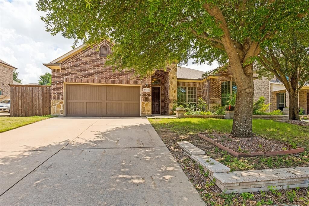 Property Photo:  6734 Trailblazer Way  TX 75236 