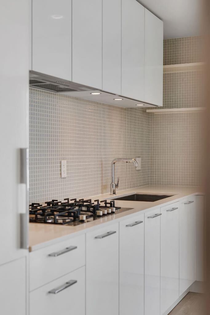 Property Photo: 901 10 Avenue SW 1808 AB T2R 0B5