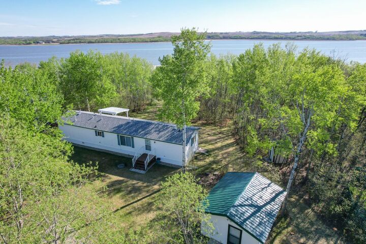 Property Photo: 201 433042 Range Road 221 AB T0B 0H0
