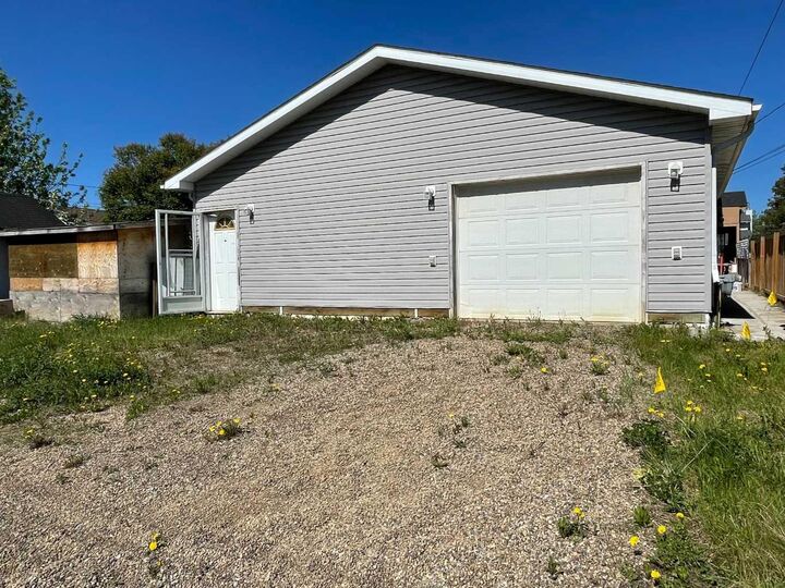 Property Photo: 10409 106 Street AB T0H 1Z0