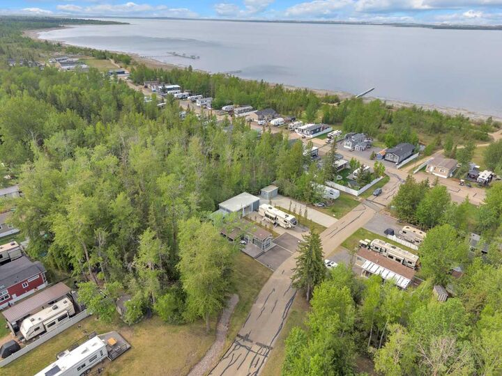 Property Photo: 41310 Range Road 282 28 AB T4J 2N3