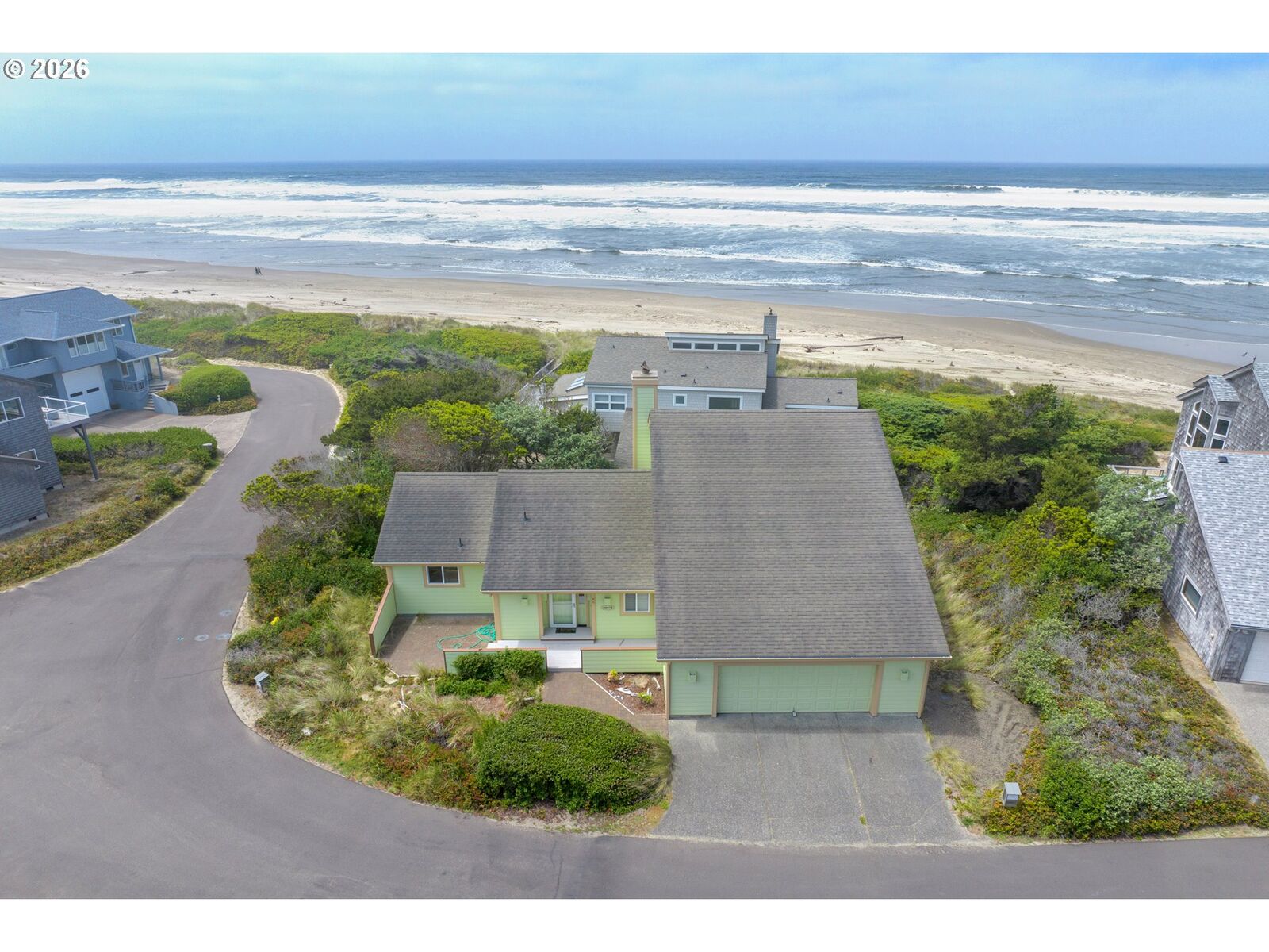 Property Photo:  88878 Shoreline Dr  OR 97439 