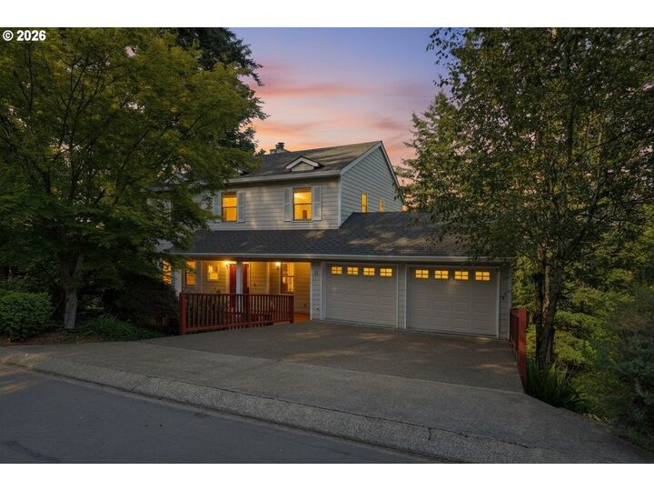 Property Photo:  17 Hidalgo St  OR 97035 