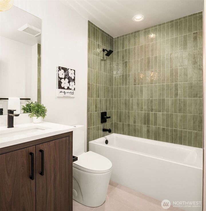 Property Photo: 2836 NW 73rd Street B WA 98117