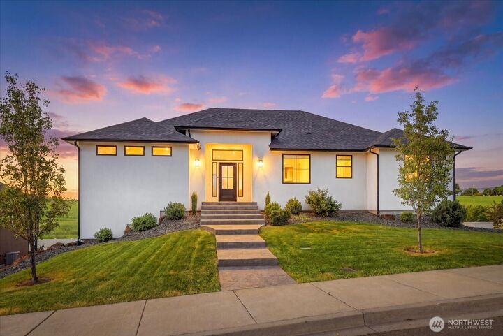 Property Photo: 87 Coyote Ridge Drive WA 99362