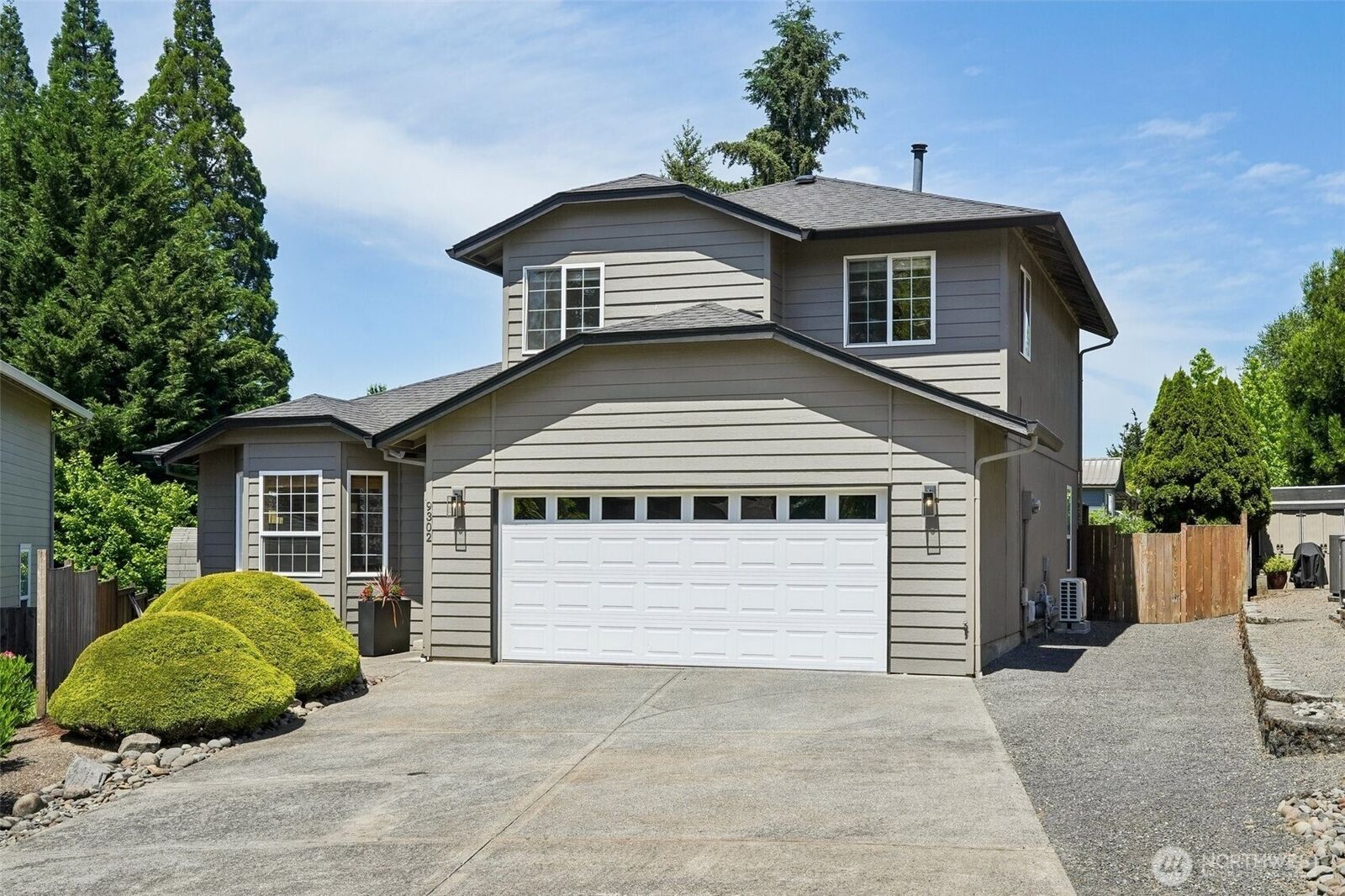 Property Photo: 9302 NE 25th Court WA 98665