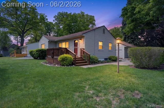 Property Photo:  3993 Maiden Street  MI 48329 