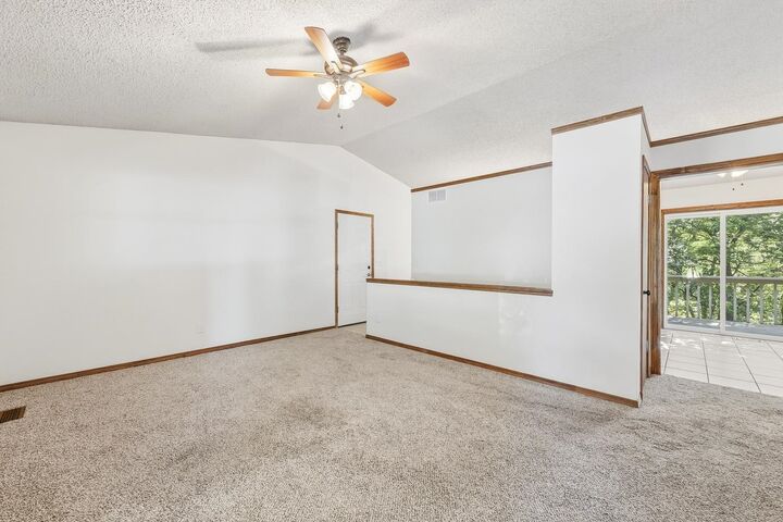 Property Photo:  636 Dublin Dr  KS 67002 