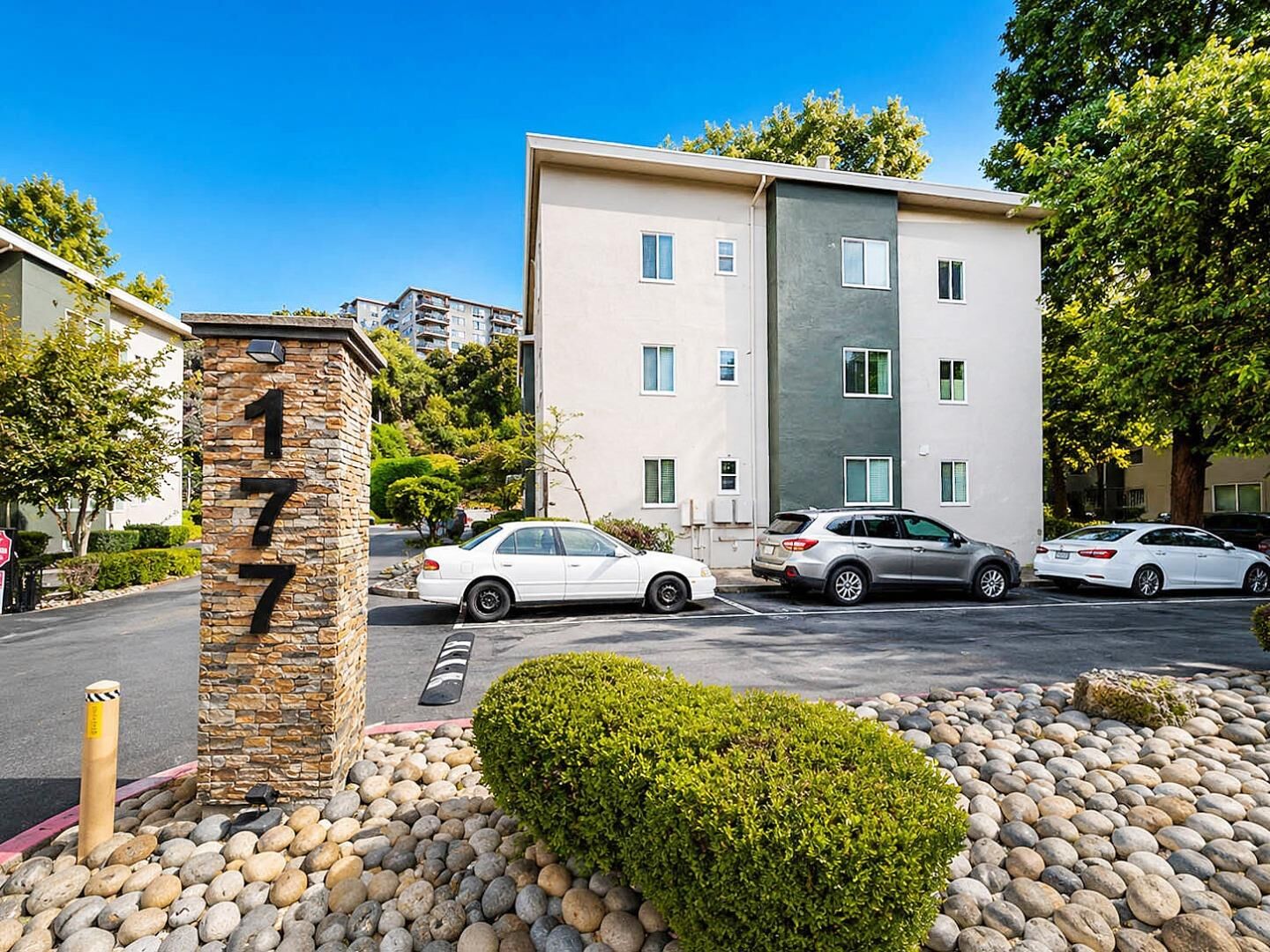Property Photo: 177 North El Camino Real 36 CA 94401