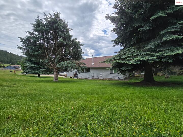 Property Photo: 6894 Wild Rose Lane ID 83805