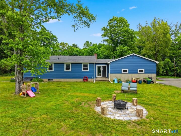 Property Photo:  35 Music Vale Road  CT 06420 