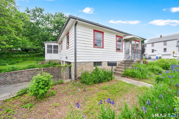 Property Photo:  42 Bryan Street  CT 06705 