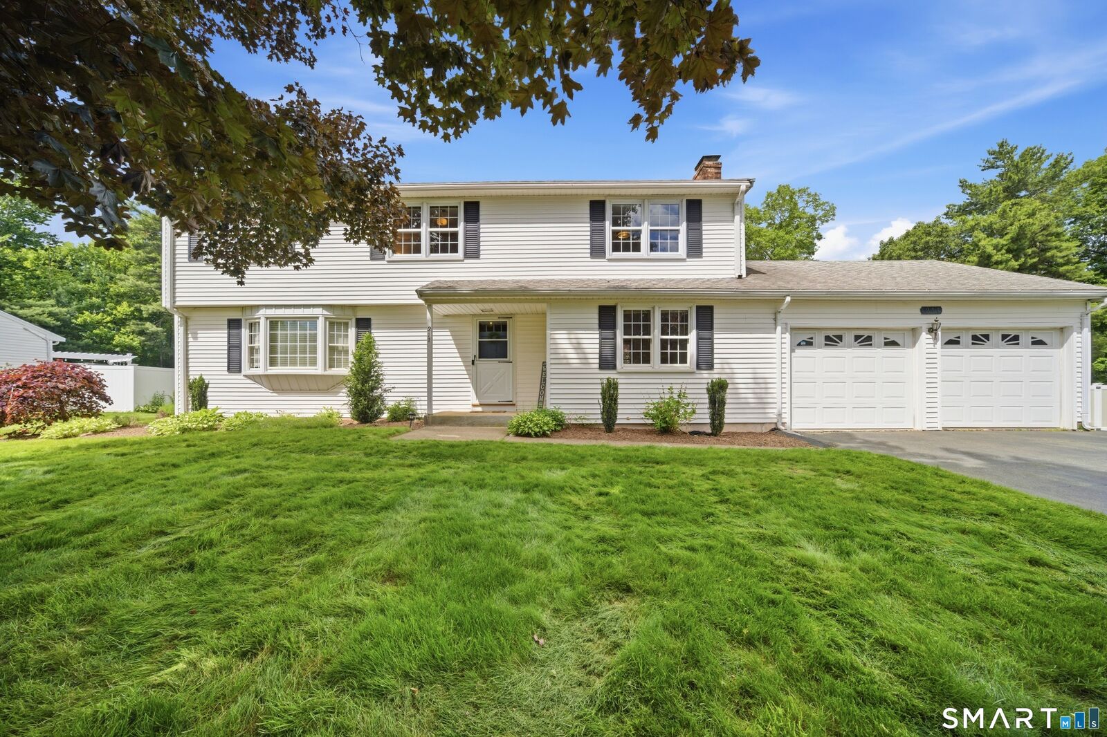 Property Photo: 211 Valley View Road CT 06040