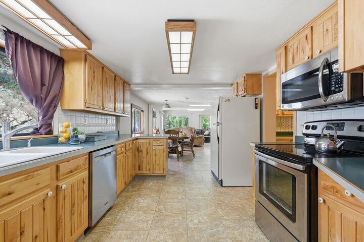 Property Photo: 39879 W Mill Dr WA 99147