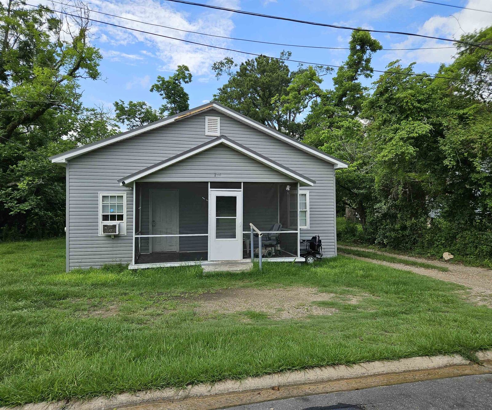 Property Photo: 216/222 Bowen Street GA 31779