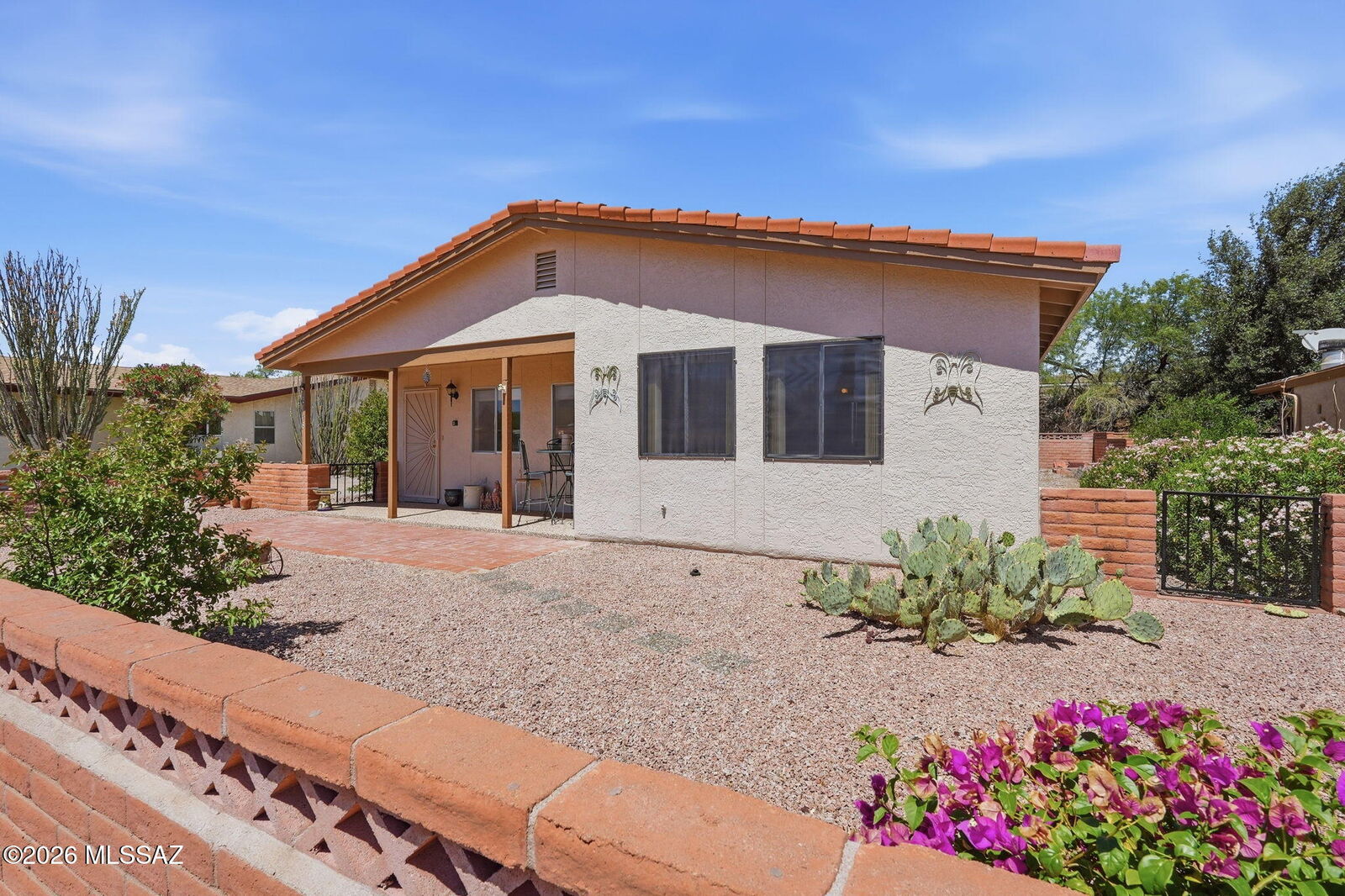 Property Photo:  2048 S San Vincent Drive  AZ 85614 