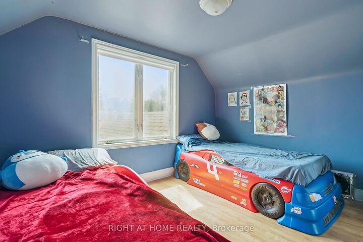Property Photo: 2343 Mountainside Drive ON L7P 1C1