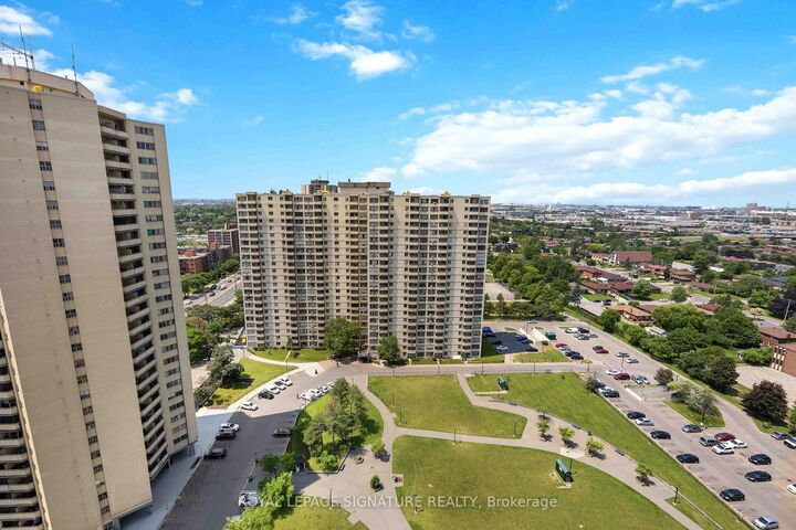 Property Photo: 320 Dixon Road 2315 ON M9R 1S8