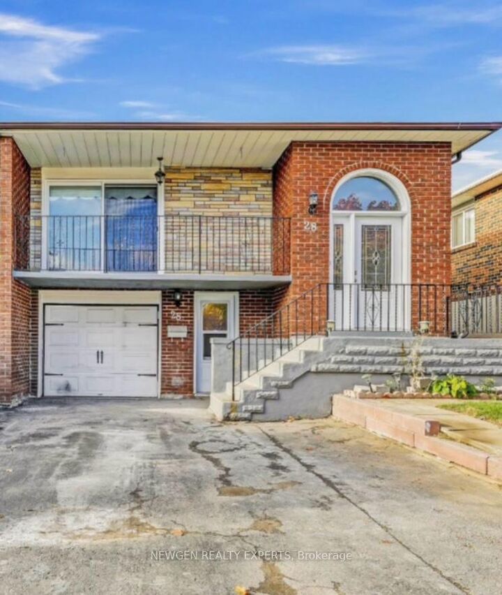 28 Royal Salisbury Way — photo 1