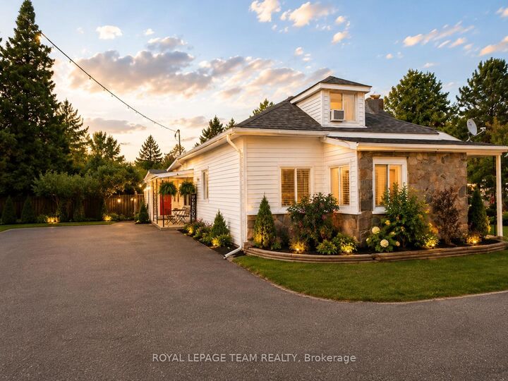 Property Photo: 26 Lane Street ON K0J 1B0