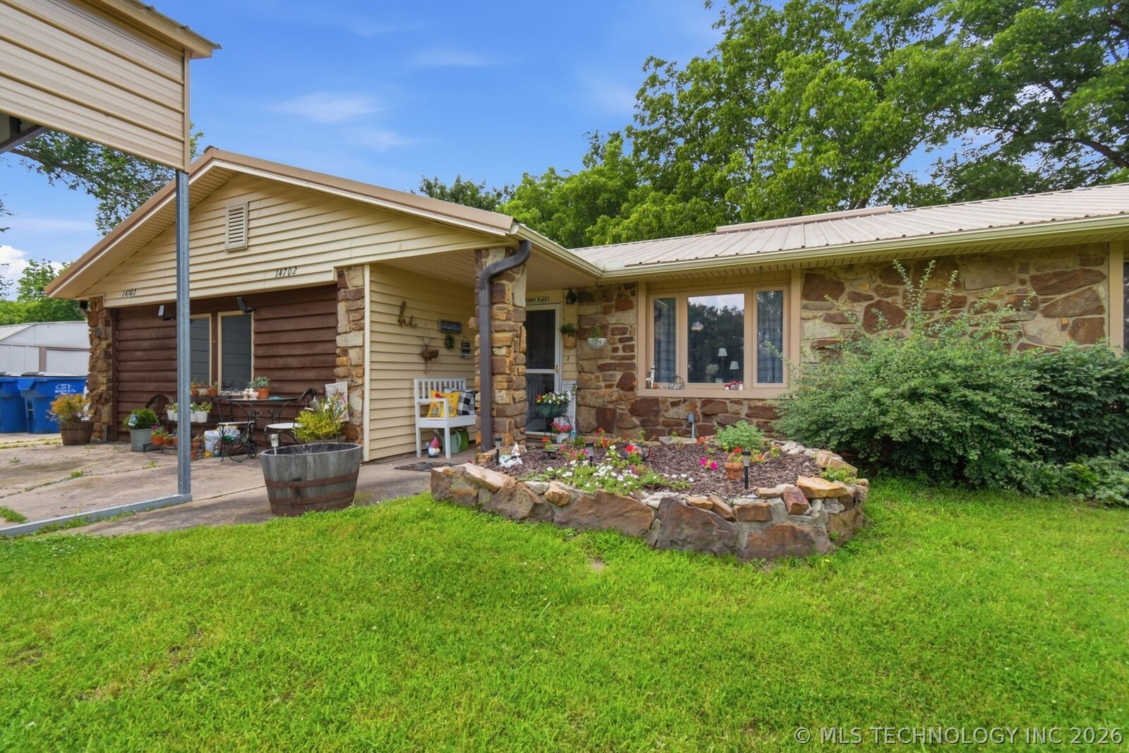 Property Photo: 14702 S 334th OK 74429