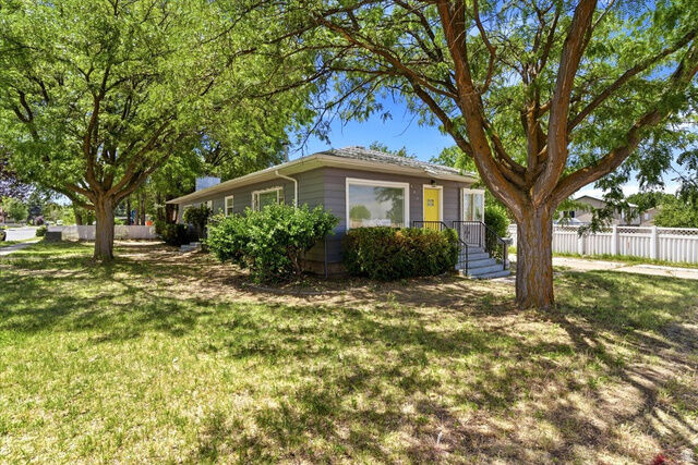 Property Photo: 671 W 1800 N UT 84015