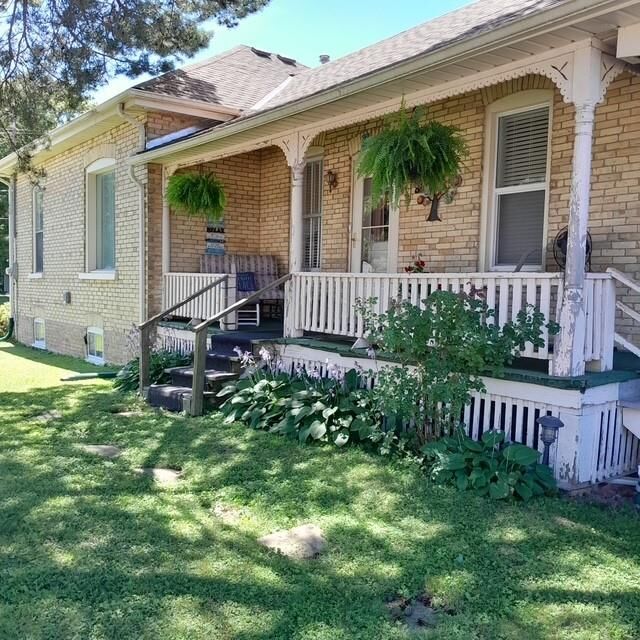 Property Photo: 597 Simcoe Street ON N0M 2S0