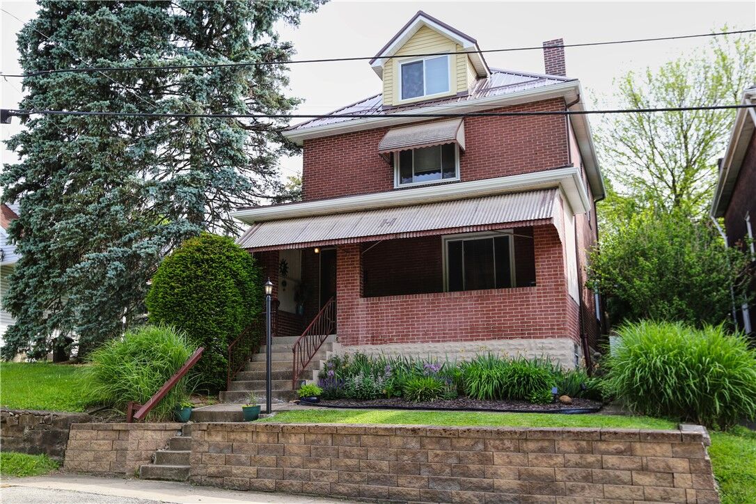 Property Photo:  126 Overland Ave  PA 15110 