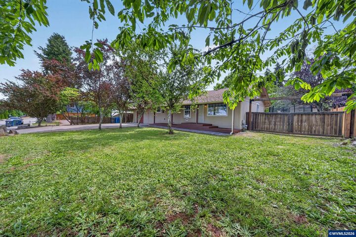 Property Photo:  1530 Boone Rd SE  OR 97306 