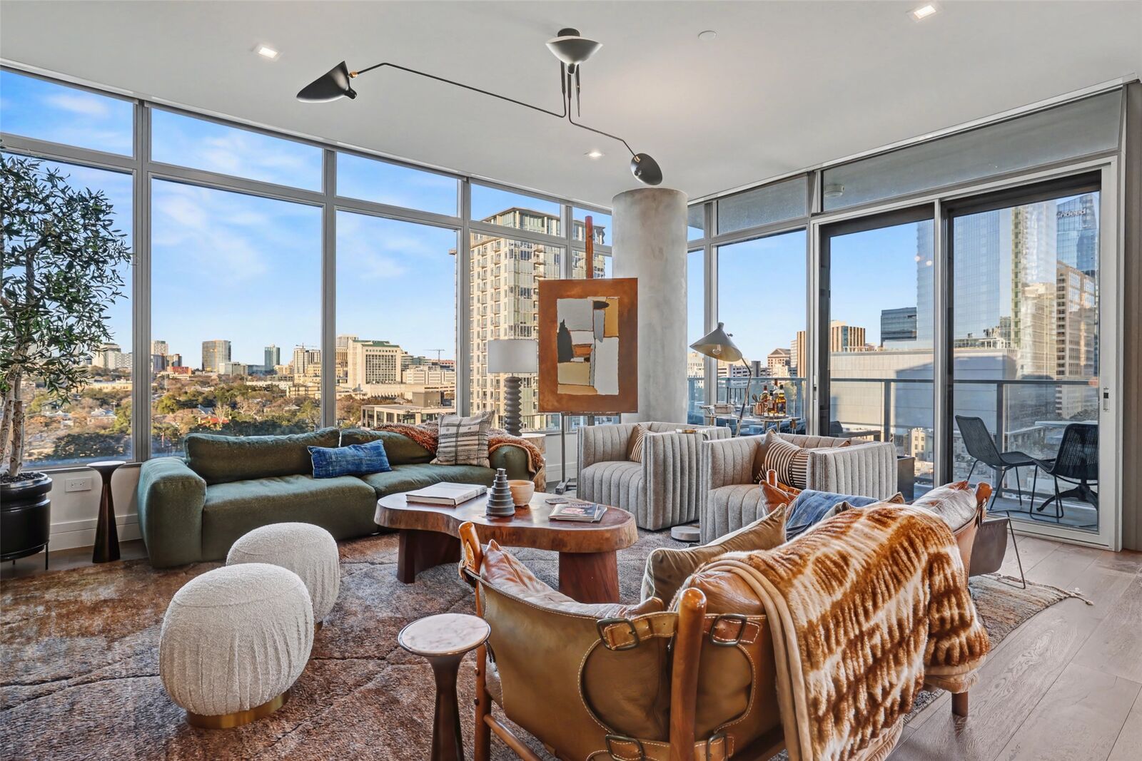 Property Photo: 501 West Avenue 1207 TX 78701