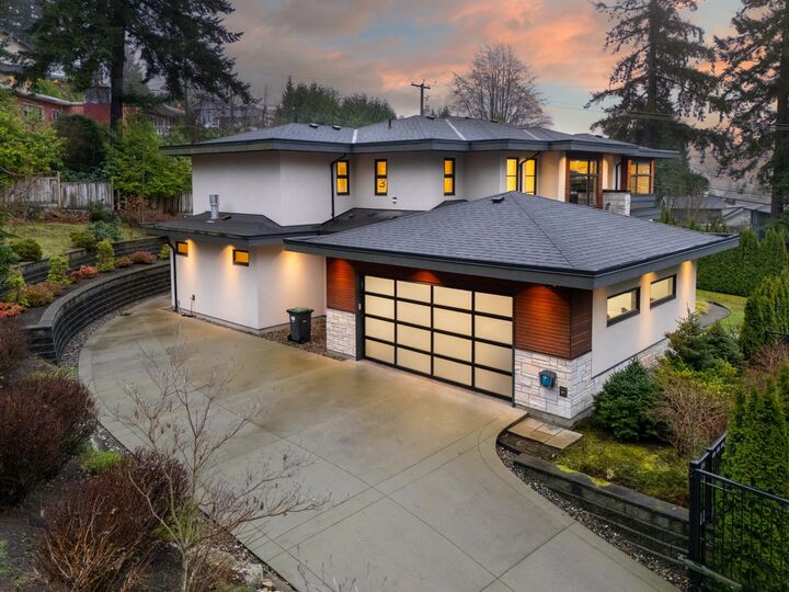 Property Photo: 2902 St. Andrews Avenue BC V7N 1Z4