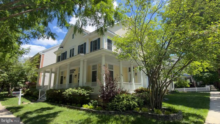 Property Photo:  308 Barnside Place  MD 20850 