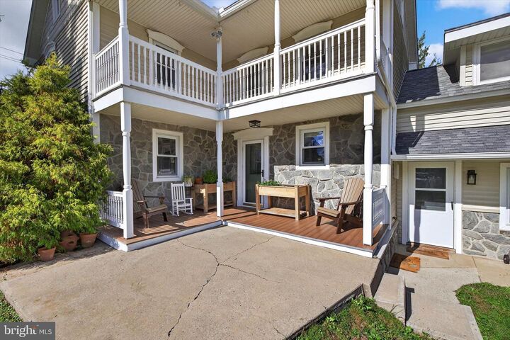 Property Photo:  227 Pleasant View Road  PA 17036 