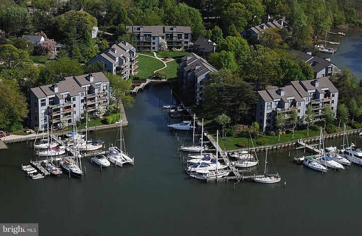 Property Photo:  8 Spa Creek Landing Drive 8A2  MD 21403 