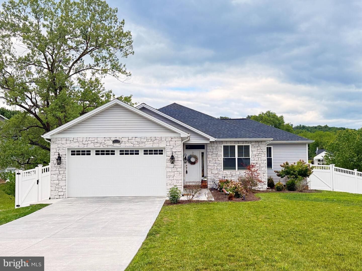 Property Photo:  4329 Cotswold Ct  VA 22802 