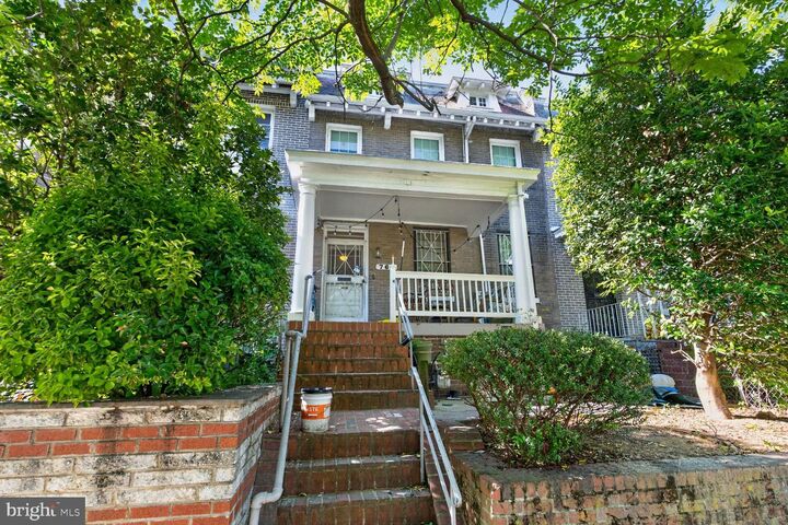 Property Photo:  764 Quebec Place NW  DC 20010 