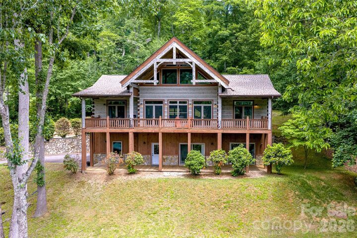Property Photo:  170 Cradling Cove  NC 28785 