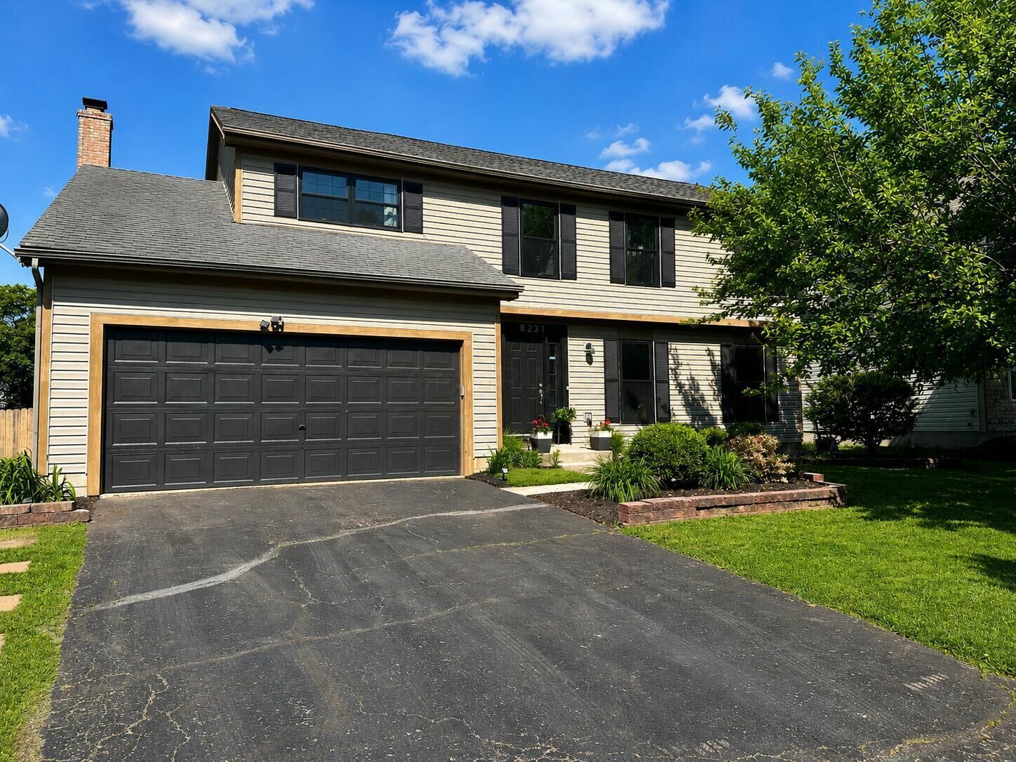 Property Photo:  8231 Snowhill Court  OH 43081 