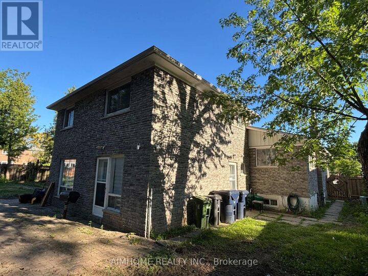 Property Photo:  94 Broomfield Drive  ON M1S 2W1 