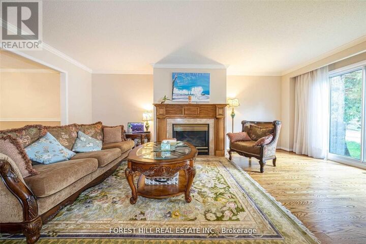 Property Photo: 54 Pennock Crescent ON L3R 3M4