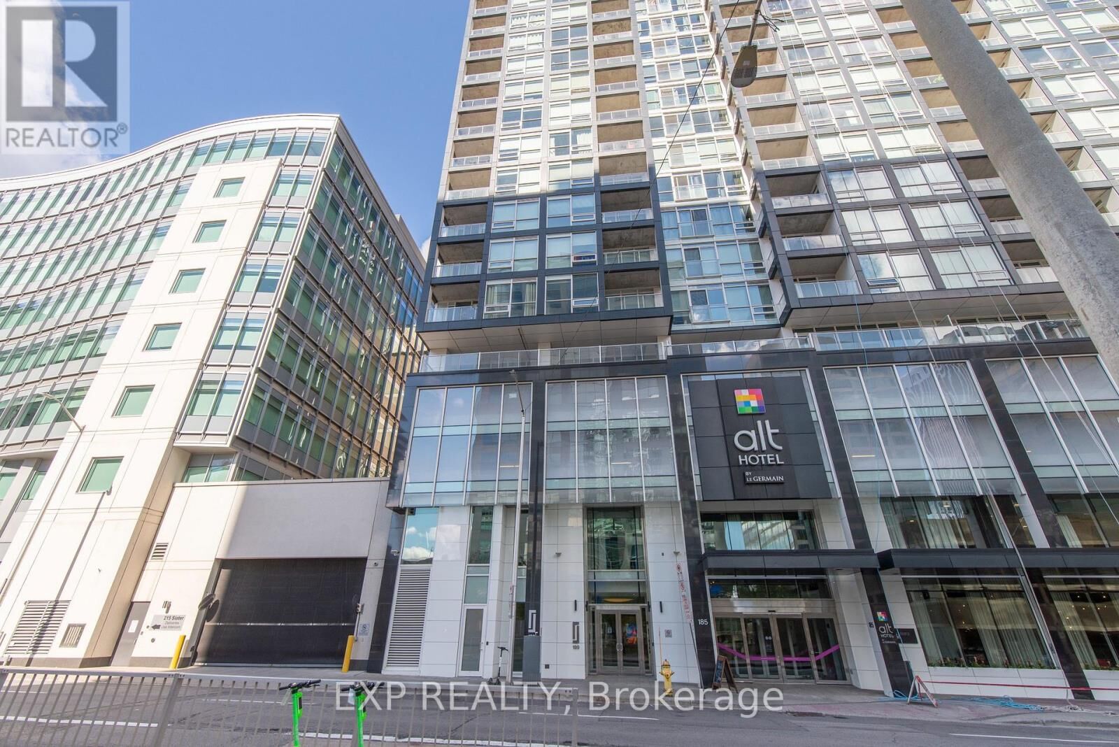 Property Photo:  199 Slater Street 1606  ON K1P 0C8 