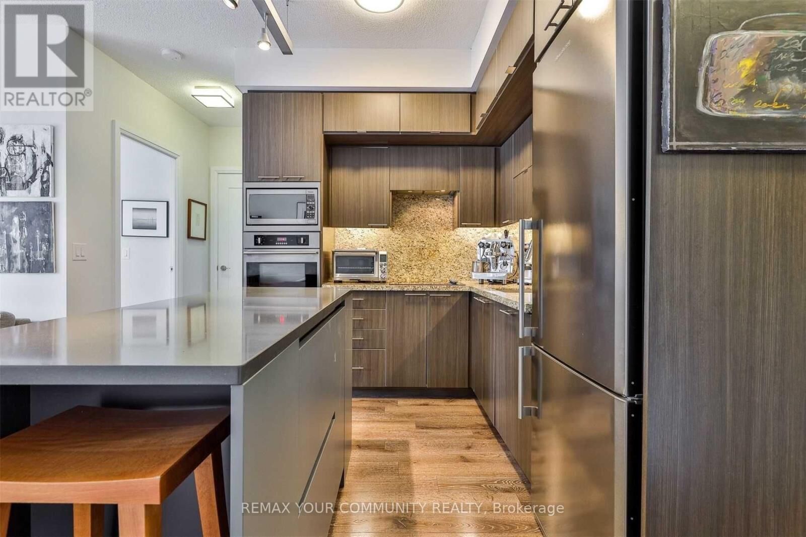 Property Photo: 120 Harrison Garden Boulevard 533 ON M2N 0H1