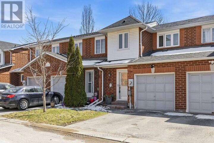 Property Photo:  811 Wilson Road North 12  ON L1G 7Z5 