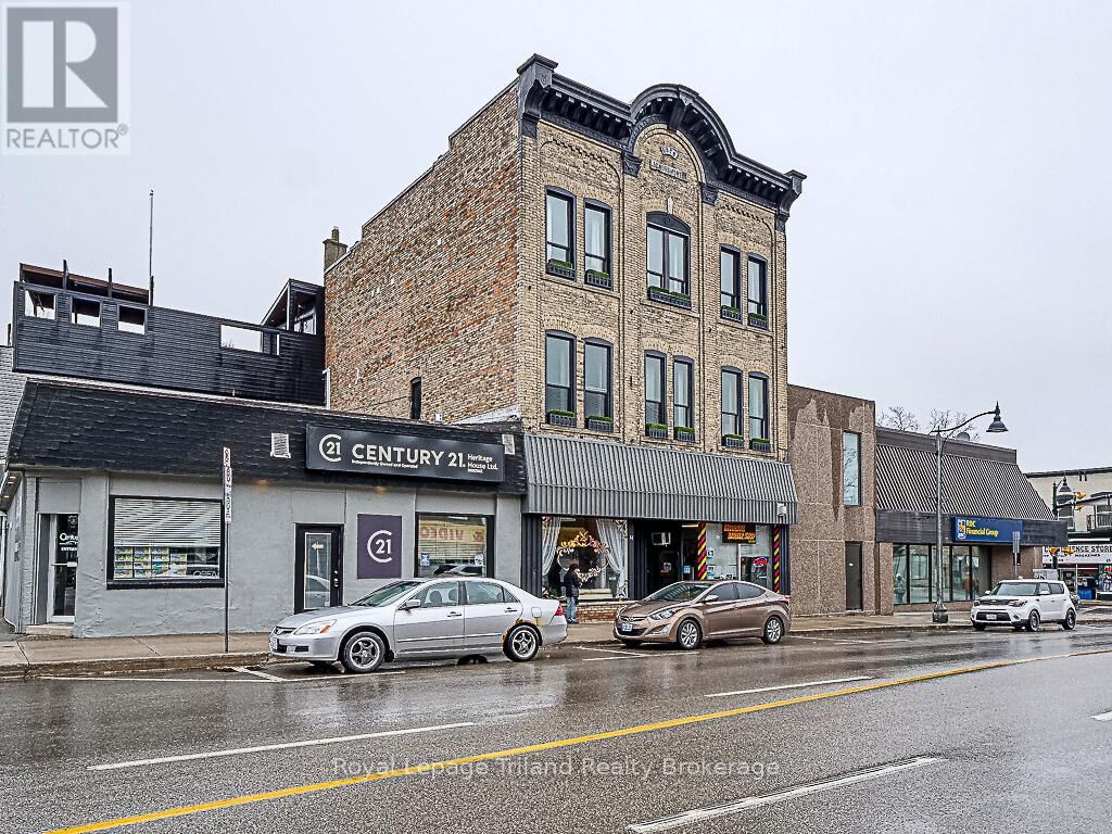 Property Photo: 12 King Street West 1 ON N5C 2J3