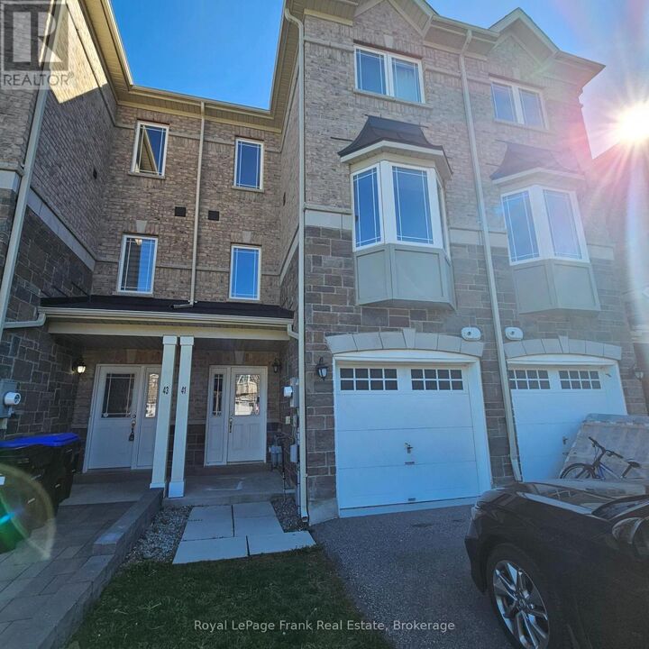 Property Photo:  41 Milson Crescent  ON L0M 1B4 