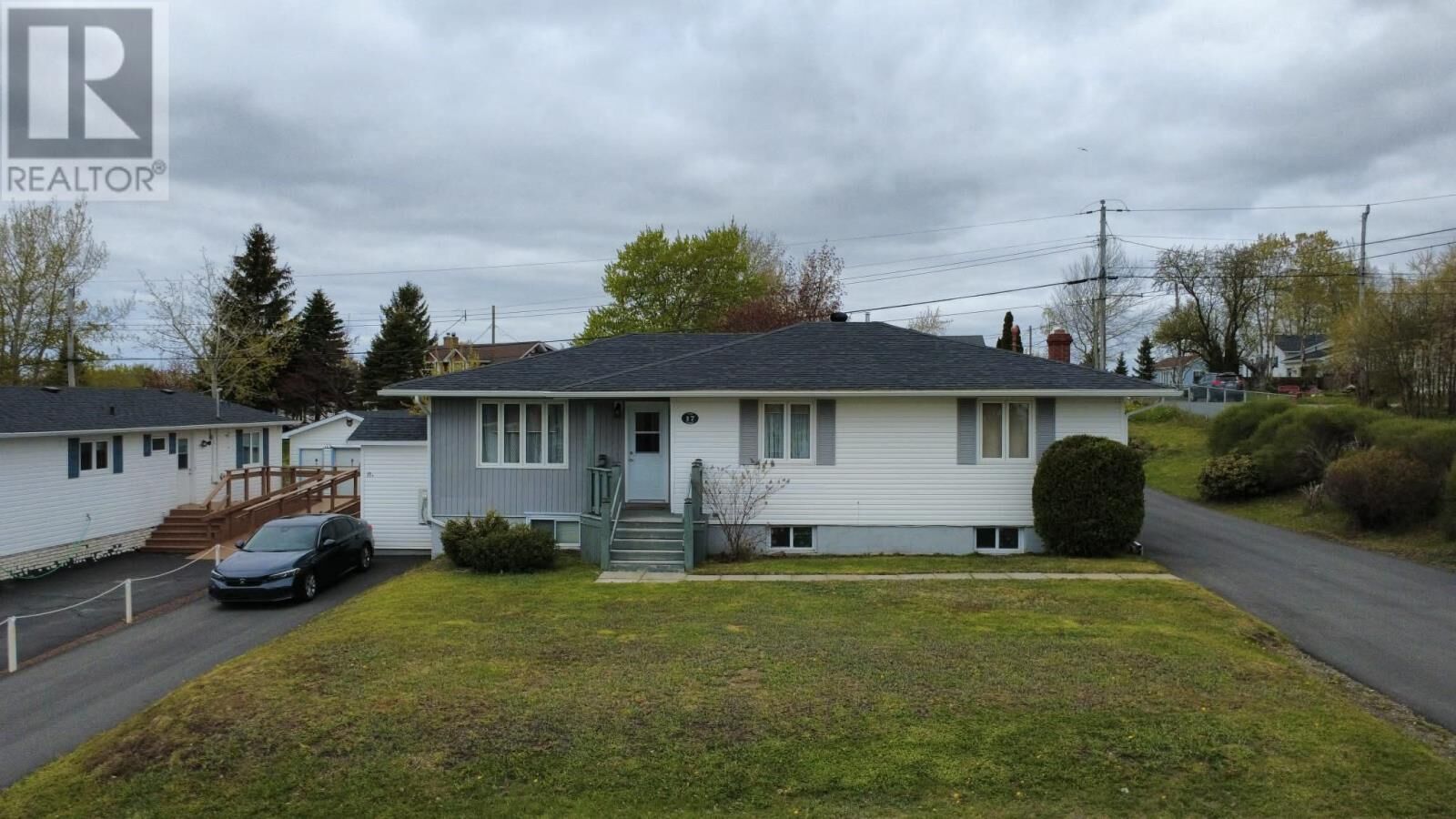 Property Photo:  17 Park Street  NL A2A 1C8 