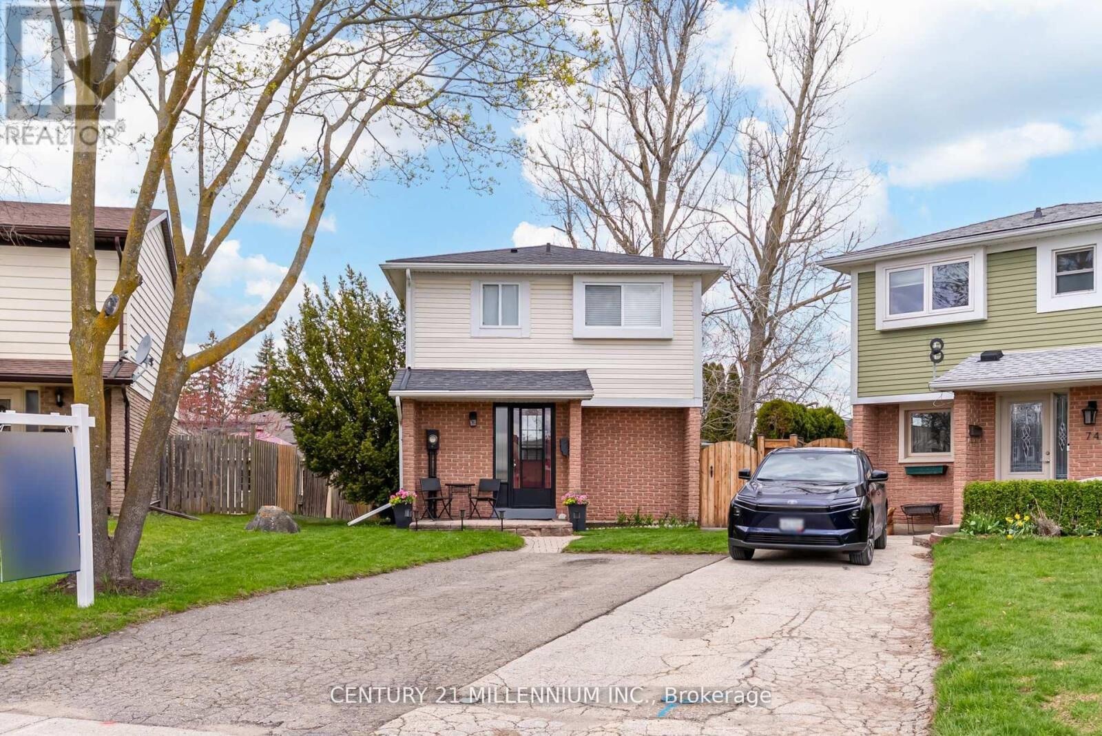 Property Photo: 72 Karen Court ON L9W 3S3