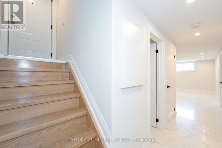 Property Photo: 31 Mariposa Avenue C ON M6N 4A1